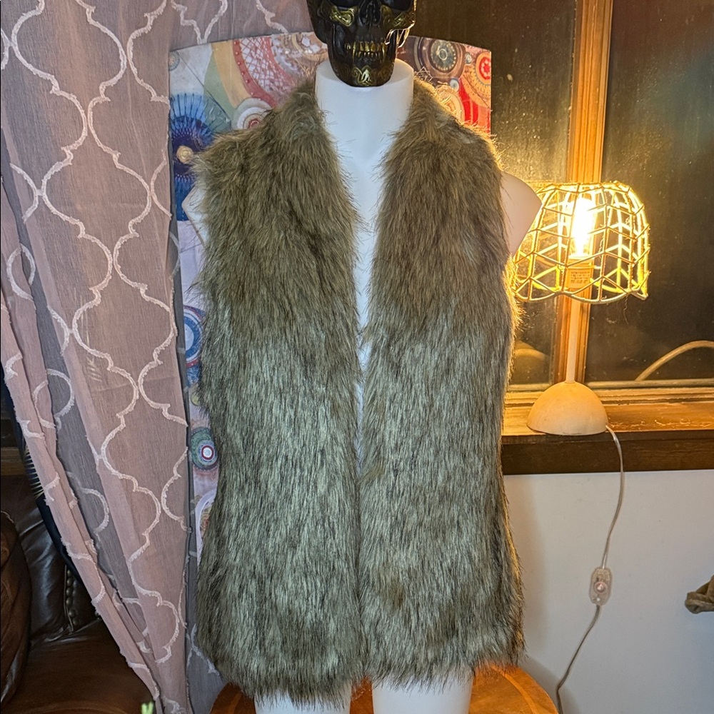 Banana Republic Faux Fur Vest - Tan